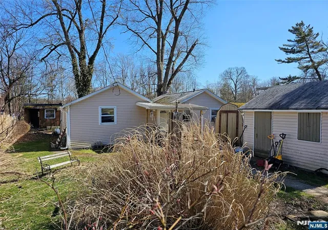 2nd image of 30 Riverside Dr, Oakland, NJ 07436 | MLS# 26011861