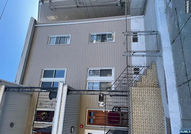 3rd image of 90-92 3Rd Ave, Paterson, NJ 07514 | MLS# 26011911