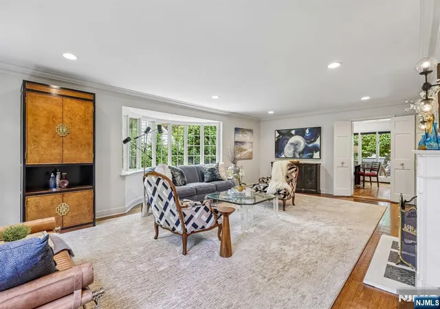 Homes for sale in Ridgewood, NJ | 256 Lotte Rd, Ridgewood, NJ 07450 | MLS# 26012009
