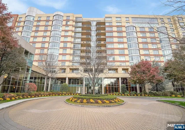 Homes for sale in North Bergen, NJ | 8100 River Rd #209, North Bergen, NJ 07047 | MLS# 26012209