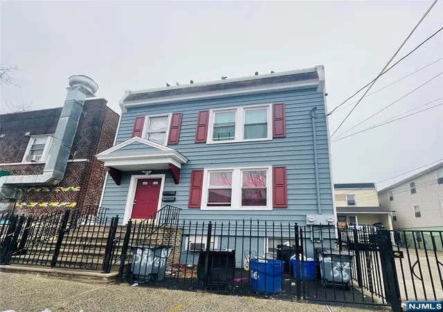 Homes for sale in Newark, NJ | 66 Davenport Ave, Newark, NJ 07107 | MLS# 26012245