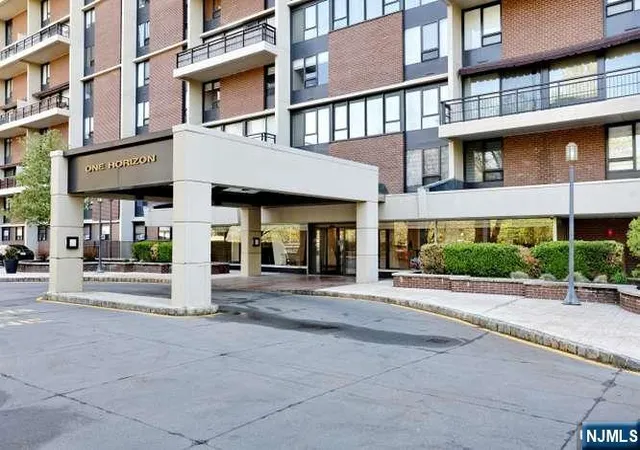 1st image of 1 Horizon Rd, Fort Lee, NJ 07024