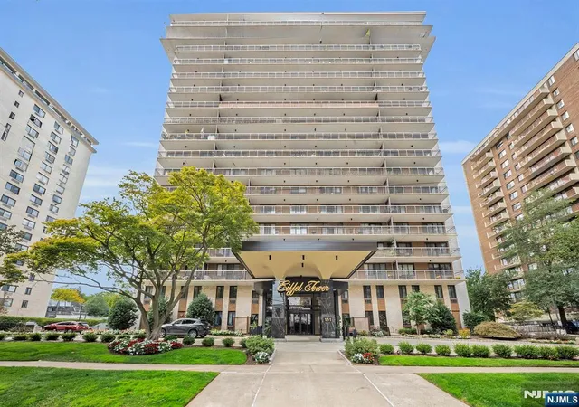 Homes for sale in Hackensack, NJ | 151 Prospect Ave #6C, Hackensack, NJ 07601 | MLS# 26012377