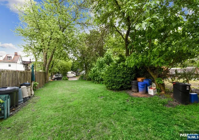 24th image of 137 Valley Rd, Montclair, NJ 07042 | MLS# 26012571