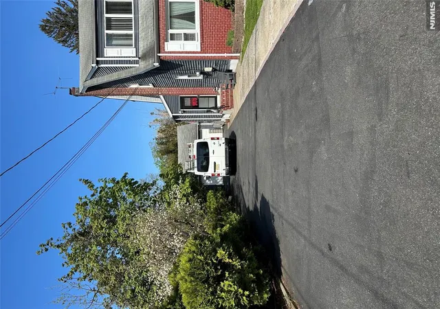3rd image of 104 John Pl, Bergenfield, NJ 07621 | MLS# 26012598