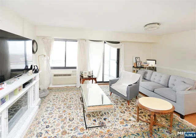Homes for sale in Hackensack, NJ | 125 Prospect Ave #10C, Hackensack, NJ 07601 | MLS# 26012600