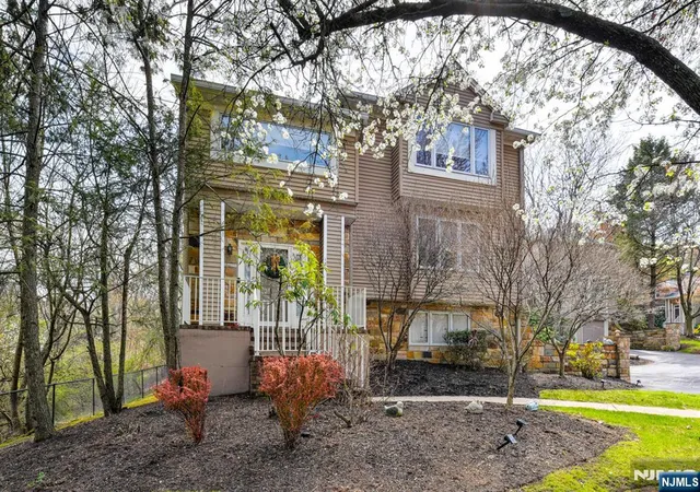 4th image of 18 Dockery Dr #164, West Orange, NJ 07052 | MLS# 26012798