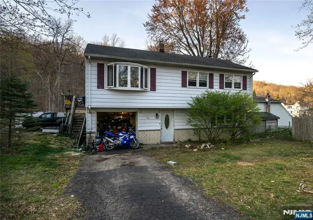 Homes for sale in Ringwood, NJ | 168 Art St, Ringwood, NJ 07456 | MLS# 26013002