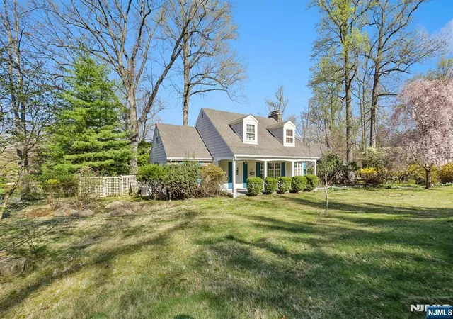Photo 2 of Sale Pending at 162 Anderson Ave, Closter, NJ 07624 | MLS# 26013003 | Listing updated on 2026-04-24