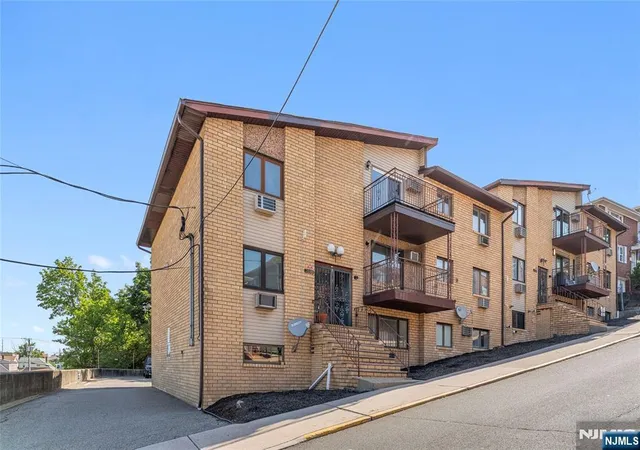 Homes for sale in North Bergen, NJ | 1616 74Th St #206, North Bergen, NJ 07047 | MLS# 26013017