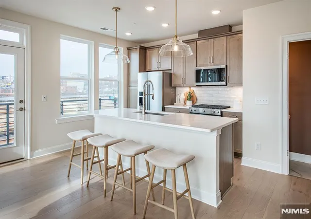3rd image of 400 Sycamore St #402, Kearny, NJ 07032 | MLS# 26013220