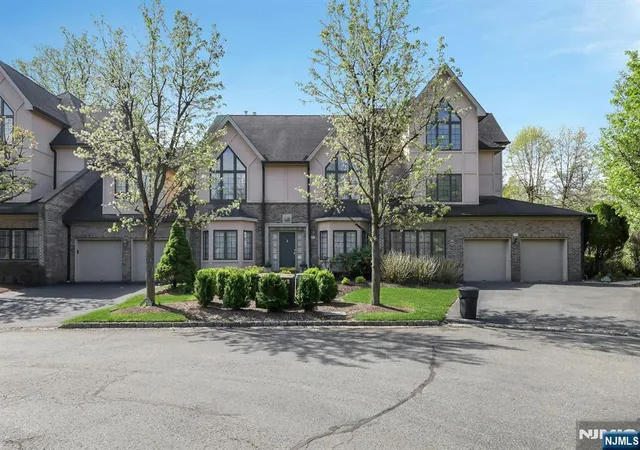 Photo 1 of Sale Pending at 278 Hampshire Ridge #278, Park Ridge, NJ 07656 | MLS# 26013521 | Listing updated on 2026-07-09