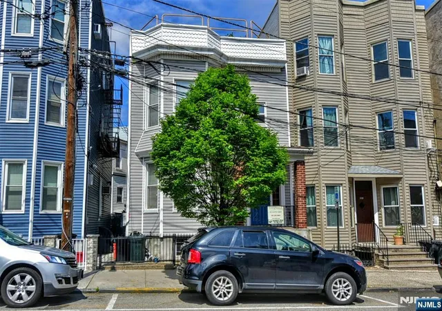 Photo 2 of Sale Pending at 557 Hudson Ave, Weehawken, NJ 07086 | MLS# 26013599 | Listing updated on 2026-09-04