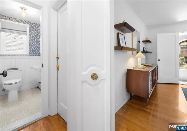 4th image of 988 Richard Ct, Teaneck, NJ 07666 | MLS# 26013724