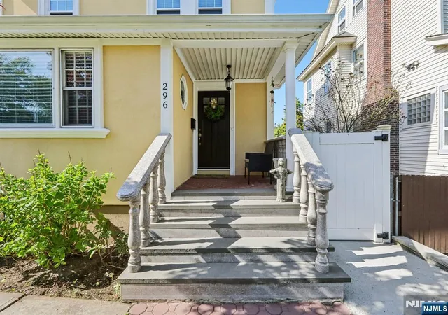 4th image of 296 Montclair Ave, Newark, NJ 07104 | MLS# 26013740