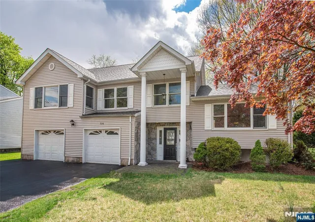 Homes for sale in Glen Rock, NJ | 728 Prospect St, Glen Rock, NJ 07452 | MLS# 26013792
