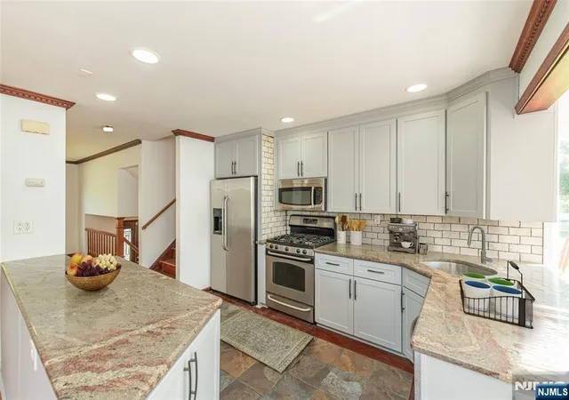 5th image of 728 Prospect St, Glen Rock, NJ 07452 | MLS# 26013792
