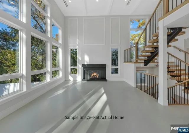 Photo 4 of Single family home for sale at 308 Haywood Dr, Paramus, NJ 07652 | MLS# 26013871 | Listing updated on 2026-05-04