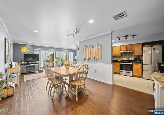 4th image of 2 Ann, Clifton, NJ 07013