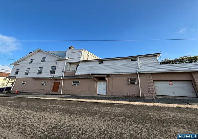2nd image of 564 River St, Paterson, NJ 07524 | MLS# 26014087
