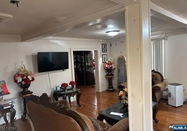 Photo 3 of Single family home for sale at 20 Whittlesey Ave, West Orange, NJ 07052 | MLS# 26014107 | Listing updated on 2026-05-11