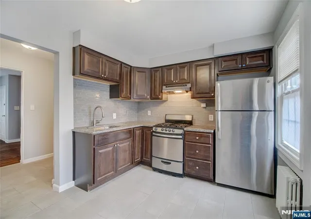 5th image of 251 Elmwood Ave #C, Maplewood, NJ 07040 | MLS# 26014275