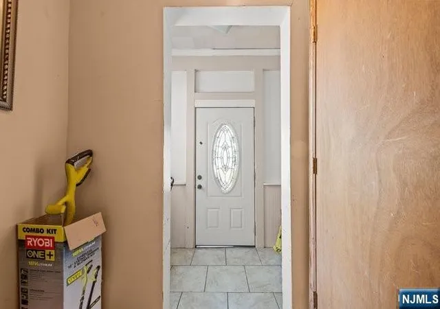 Photo 3 of Single family home for sale at 44 Scheerer Ave, Newark, NJ 07112 | MLS# 26014389 | Listing updated on 2026-06-06
