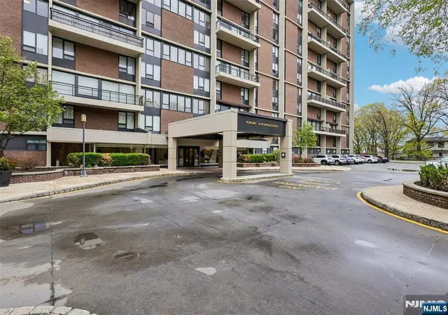 2nd image of 1 Horizon Rd #1404, Fort Lee, NJ 07024 | MLS# 26014464