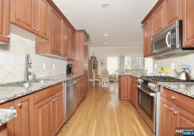 4th image of 108 Demarest Ln, Montvale, NJ 07645 | MLS# 26014473