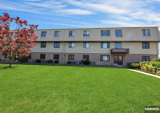 Homes for sale in Lyndhurst, NJ | 846 Riverside #202, Lyndhurst, NJ 07071 | MLS# 26014641