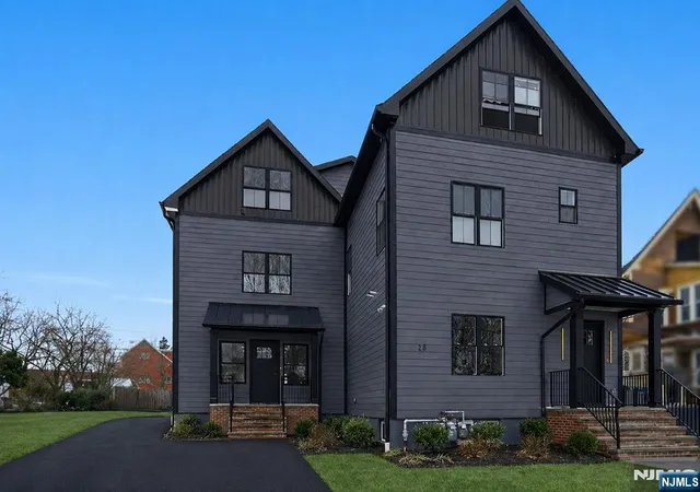 2nd image of 28 1/2 Irving St, Montclair, NJ 07042 | MLS# 26014750