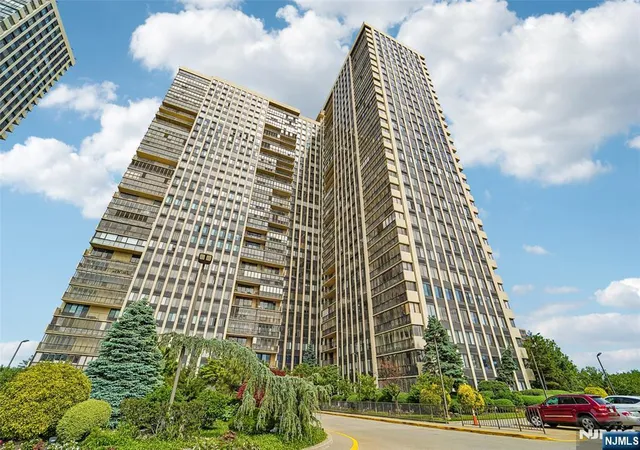 39th image of 200 Winston #L09, Cliffside Park, NJ 07010 | MLS# 26014761