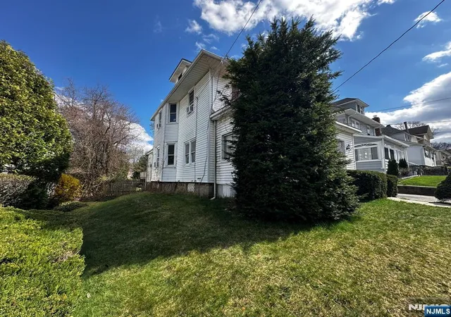 5th image of 126 Bartholdi Ave, Butler, NJ 07405 | MLS# 26014820