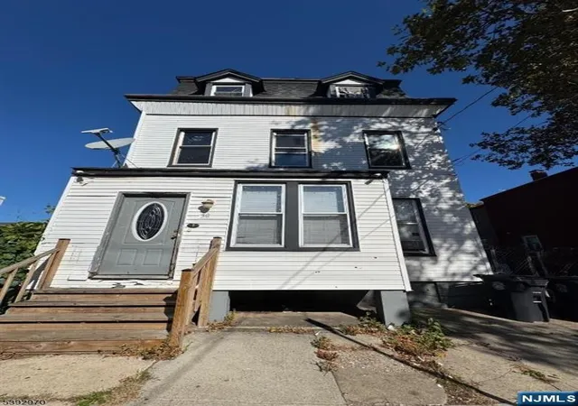 Photo 1 of Single family home for sale at 38 Emmet St, Newark, NJ 07114 | MLS# 26015005 | Listing updated on 2026-04-28