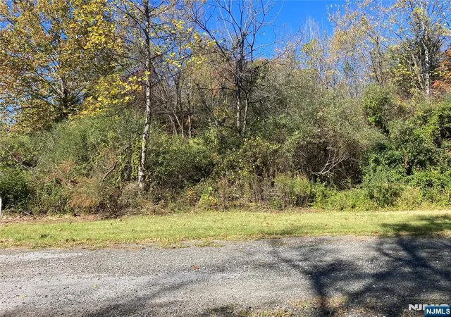 Homes for sale in Knowlton, NJ | 1 Bridge Rd, Knowlton, NJ 07832 | MLS# 26015048