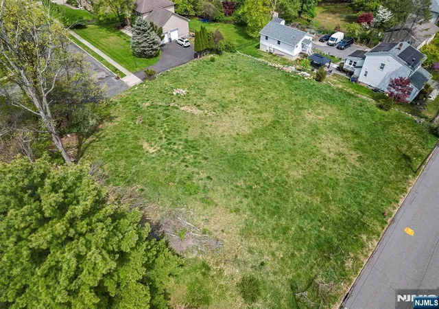 4th image of 84-98 Roosevelt, North Haledon, NJ 07508 | MLS# 26015060