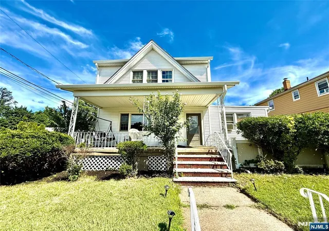 Homes for sale in Fair Lawn, NJ | 10 01 Berdan Ave, Fair Lawn, NJ 07410 | MLS# 26015082