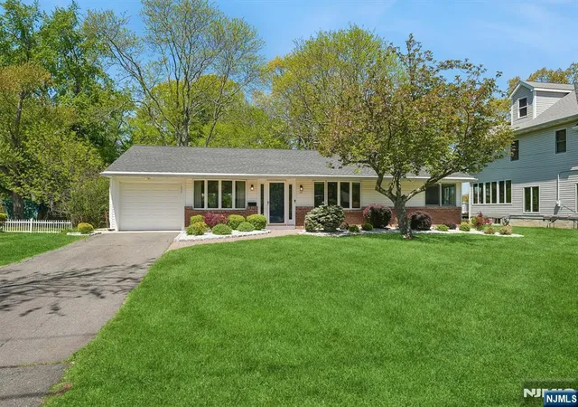 Homes for sale in South Brunswick, NJ | 17 Tyndall Rd, South Brunswick, NJ 08824 | MLS# 26015106