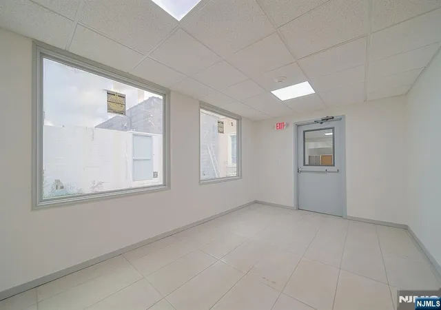 5th image of 48-50 Palisade Ave, Englewood, NJ 07631 | MLS# 26015152