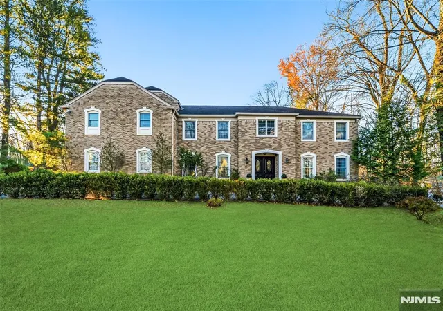 Homes for sale in Old Tappan, NJ | 27 Pine Hill Rd, Old Tappan, NJ 07675 | MLS# 26015214