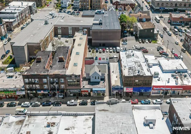 3rd image of 285 Monroe St, Passaic, NJ 07055 | MLS# 26015228