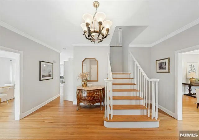 3rd image of 16 Lenape Trl, Montclair, NJ 07043 | MLS# 26015343