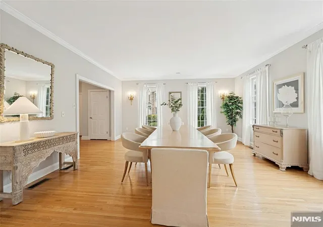 4th image of 16 Lenape Trl, Montclair, NJ 07043 | MLS# 26015343