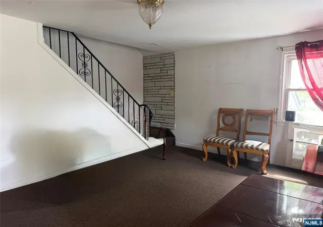 Homes for sale in Teaneck, NJ | 691 River Rd, Teaneck, NJ 07666 | MLS# 26015473