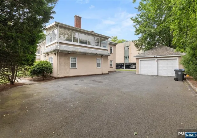 4th image of 61 Glenwood Rd, Englewood, NJ 07631 | MLS# 26015508