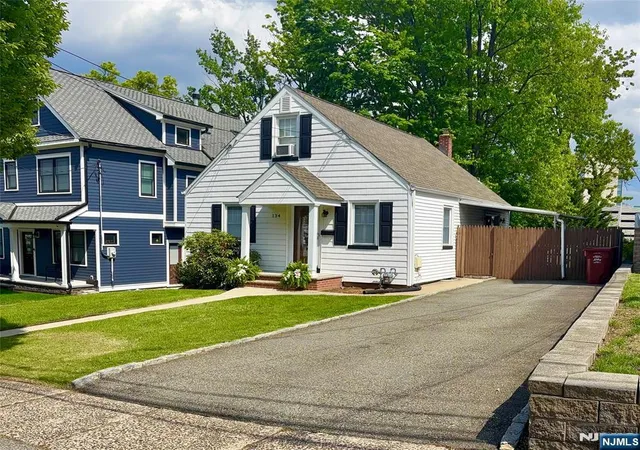 Homes for sale in Nutley, NJ | 134 Kenzel Ave, Nutley, NJ 07110 | MLS# 26015847