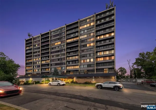 Homes for sale in Passaic, NJ | 180 Lafayette Ave #4G, Passaic, NJ 07055 | MLS# 26015925