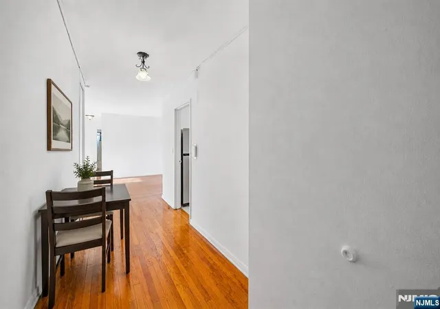 4th image of 420 Park, Fort Lee, NJ 07024