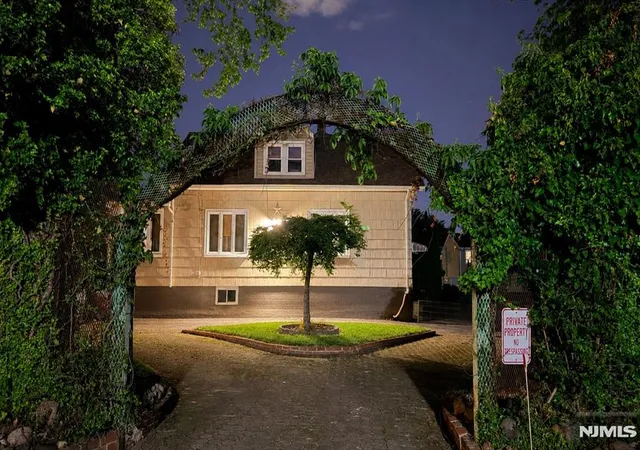 3rd image of 70 Franklin St, Little Ferry, NJ 07643 | MLS# 26016017