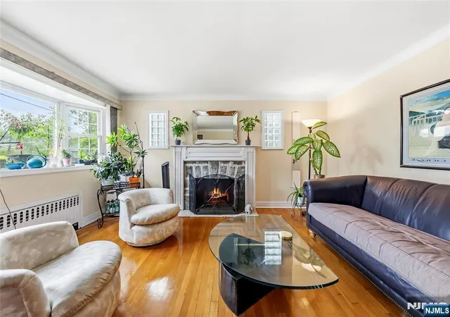 5th image of 1028 Harvard Pl, Fort Lee, NJ 07024 | MLS# 26016038